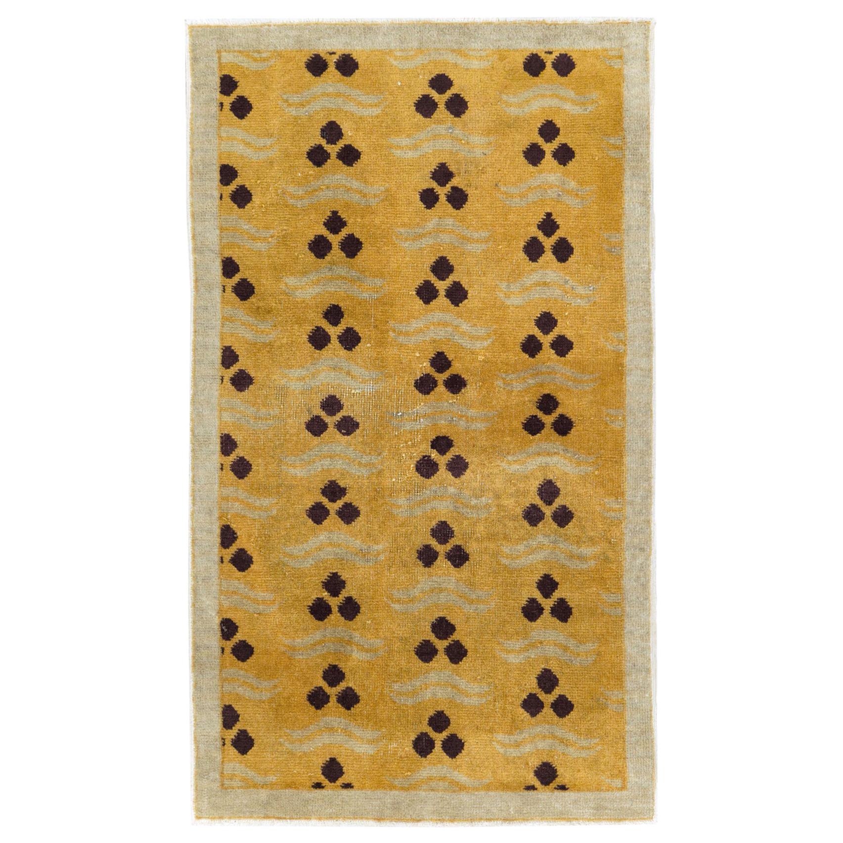 Mid-20th Century Handmade Turkish Art Deco Throw Rug in Gold and Silver-Grey For Sale