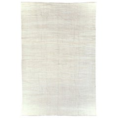 Mid-20th Century Handmade Turkish Flat-Weave Kilim Room Size Carpet in White