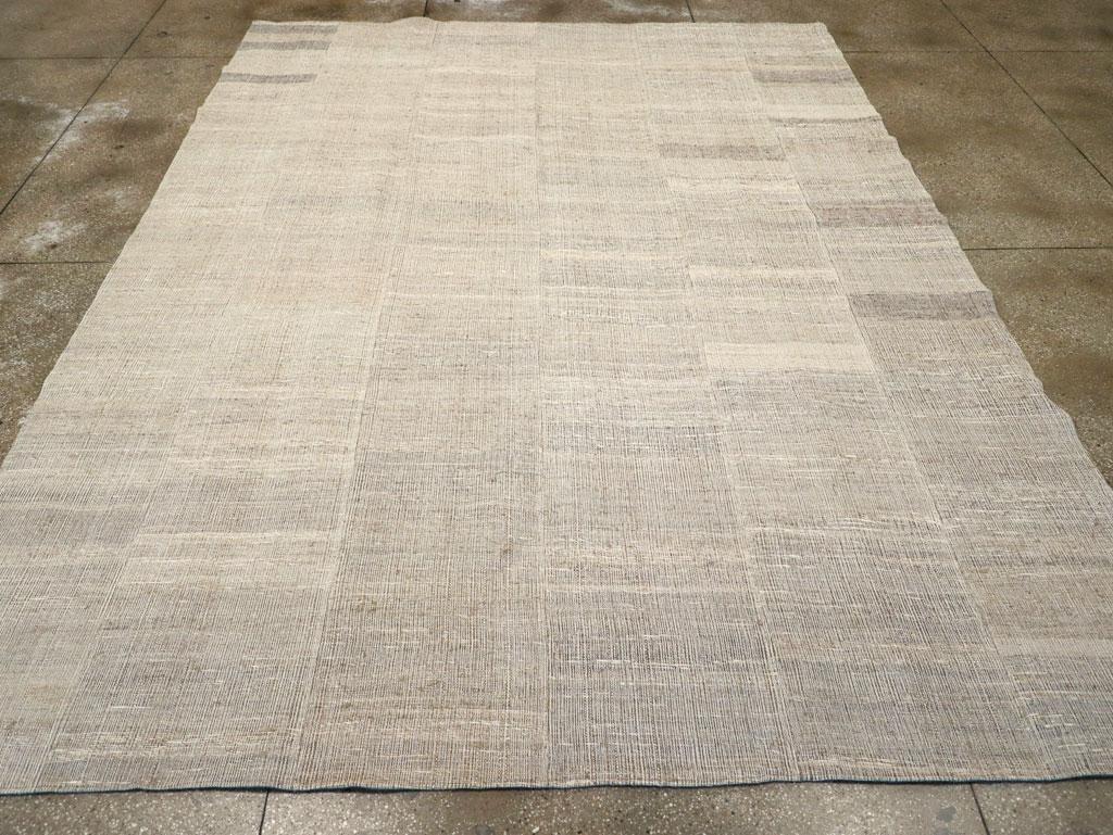 Rustic Mid-20th Century, Handmade Turkish Flatweave Kilim Room Size Carpet