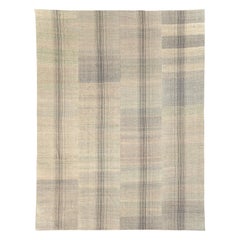 Tapis Kilim turc à tissage plat fait à la main du milieu du 20e siècle, de taille standard