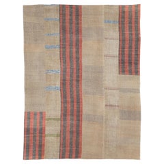 Tapis Kilim turc à tissage plat fait à la main du milieu du 20e siècle, de taille standard