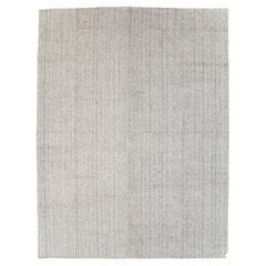 Tapis Kilim turc à tissage plat fait à la main du milieu du 20e siècle, de taille standard