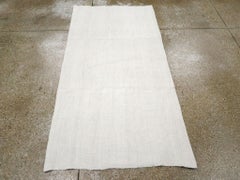 Mid-20th Century Handmade Turkish Hemp Flatweave Kilim Throw Rug in White