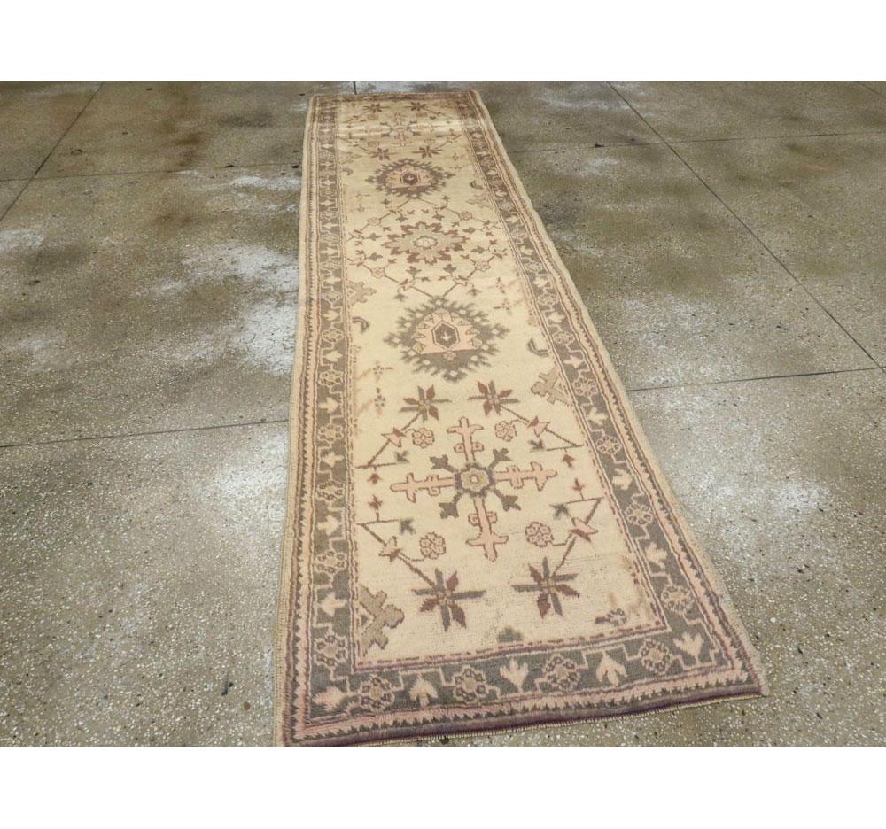 Mid-20th Century Handmade Turkish Oushak Runner In Excellent Condition For Sale In New York, NY