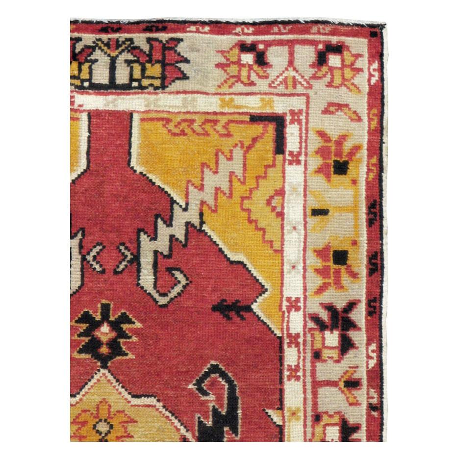 A vintage Turkish Oushak throw rug handmade during the mid-20th century.

Measures: 2' 8