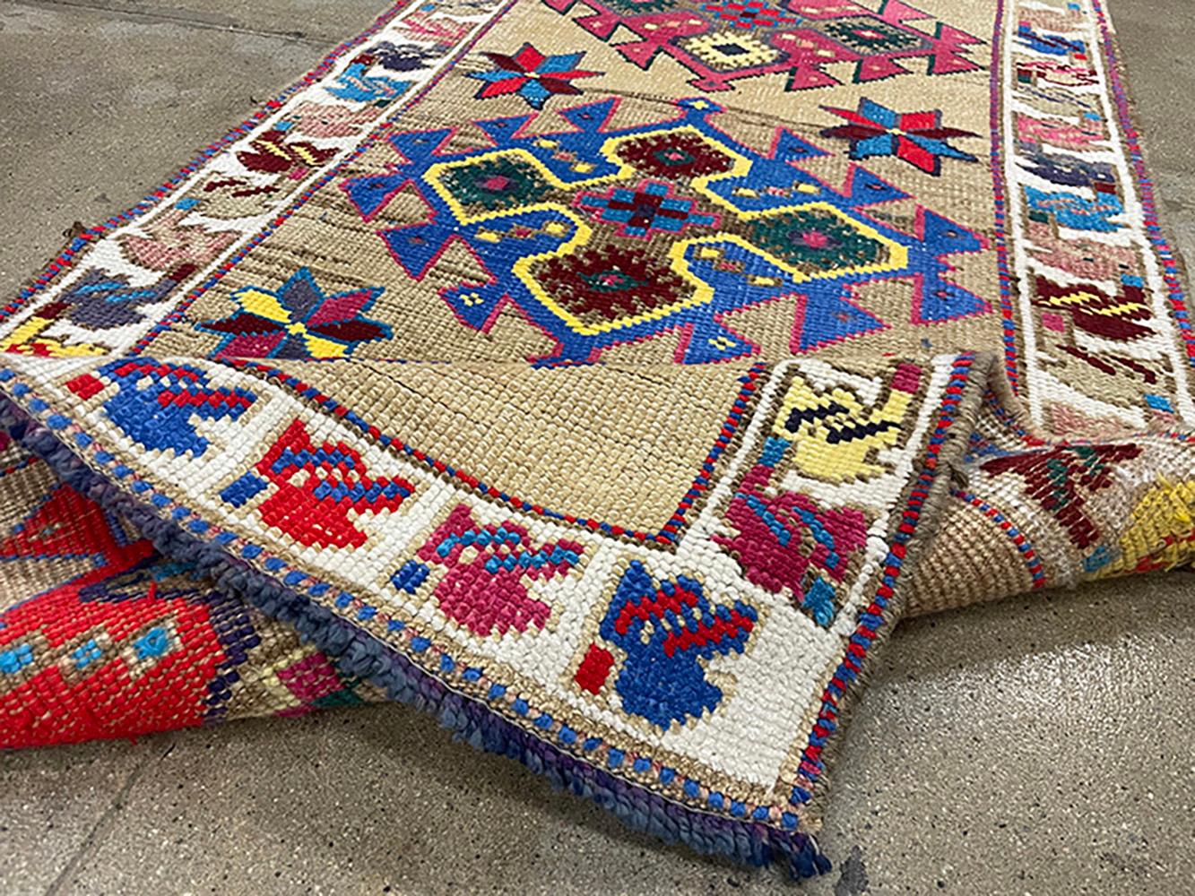 Runner turco fatto a mano della metà del 20° secolo della collezione Silk Road Rug Inc in vendita 7