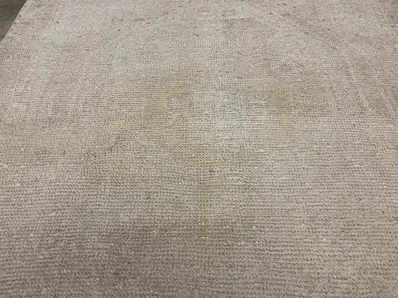 Runner turco fatto a mano della metà del 20° secolo della collezione Silk Road Rug Inc in vendita 2