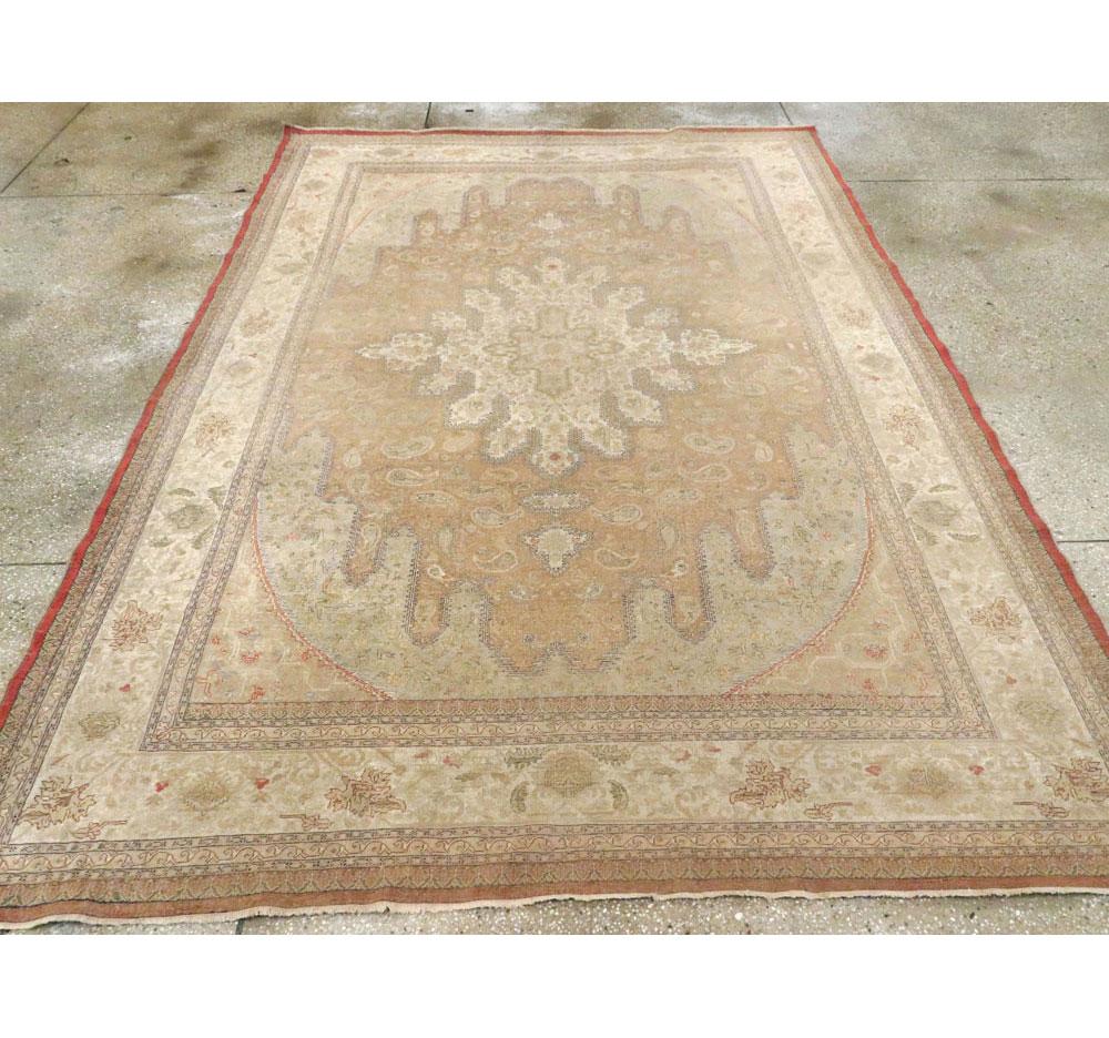 Mid-20th Century Handmade Turkish Sivas Accent Rug In Good Condition For Sale In New York, NY
