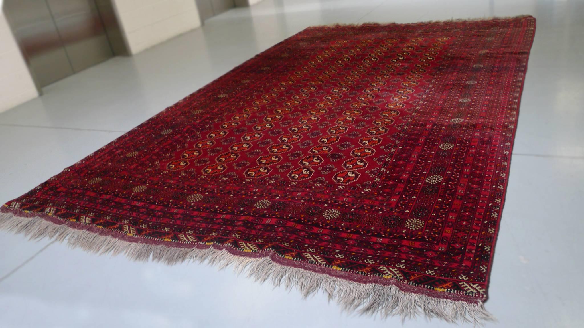 Central Asian Mid-20th Century Handwoven Bokhara Rug