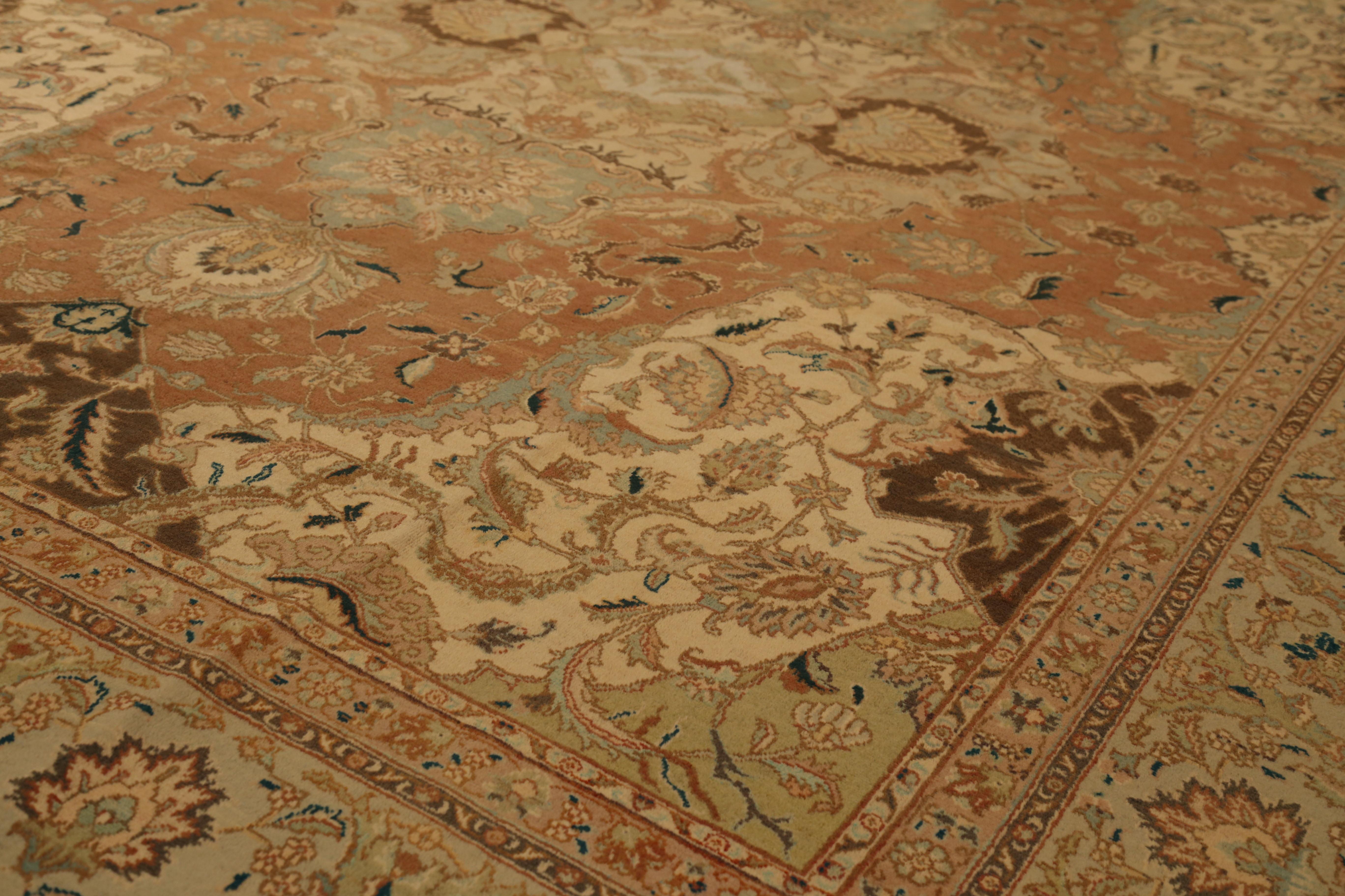 Hand-Woven Mid-20th Century Handwoven Persian Rug Tabriz Design For Sale