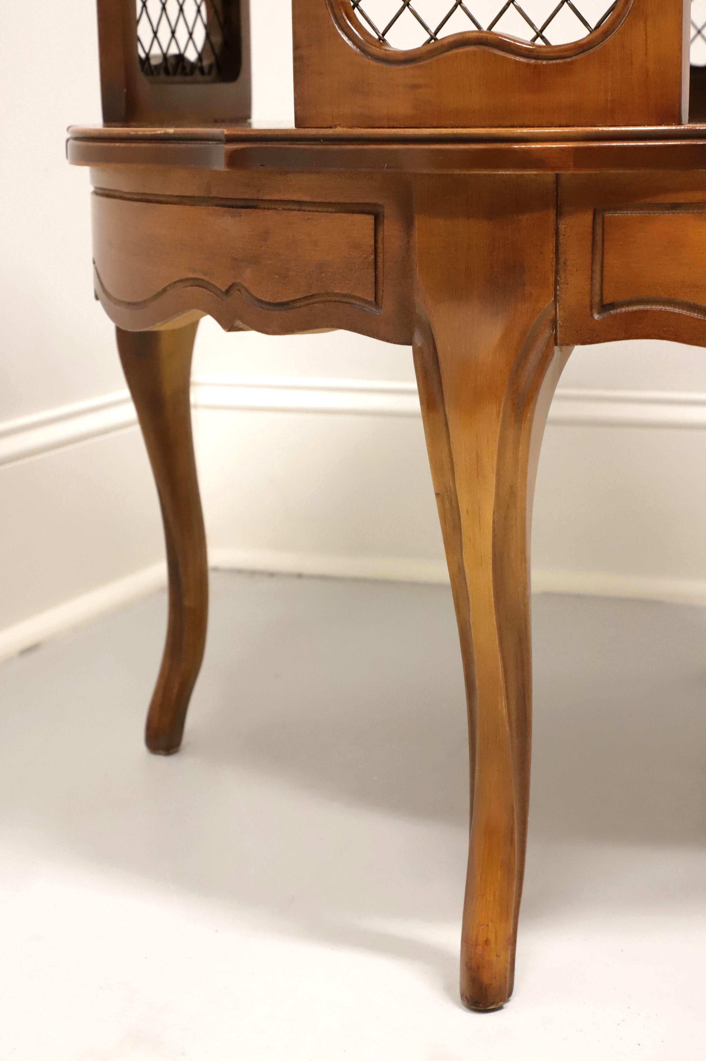 Mid 20th Century Hardwood, Brass Mesh & Leather French Round Accent Table For Sale 2