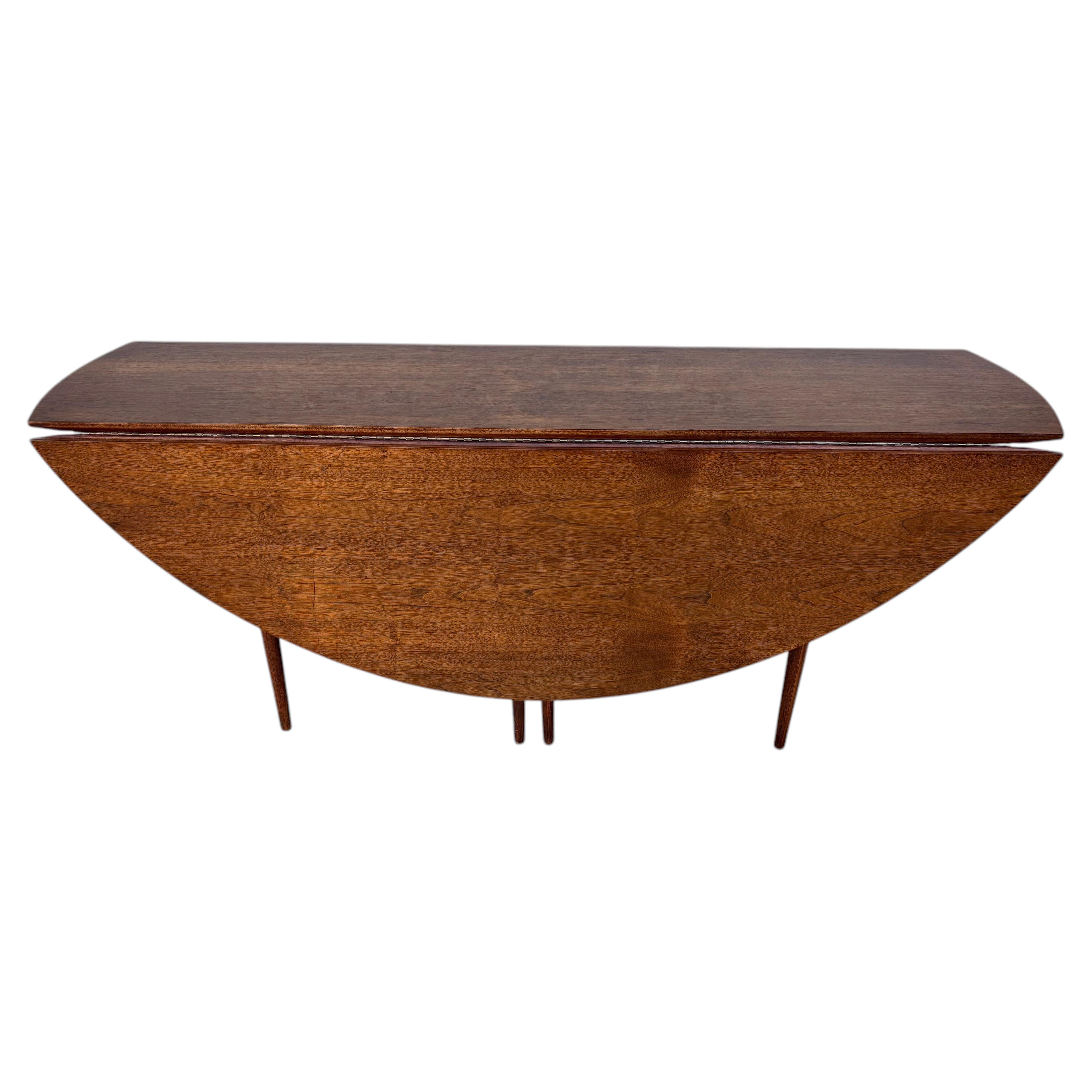 Mid- 20th Century Heritage-Henredon Drop-Leaf Walnut Table