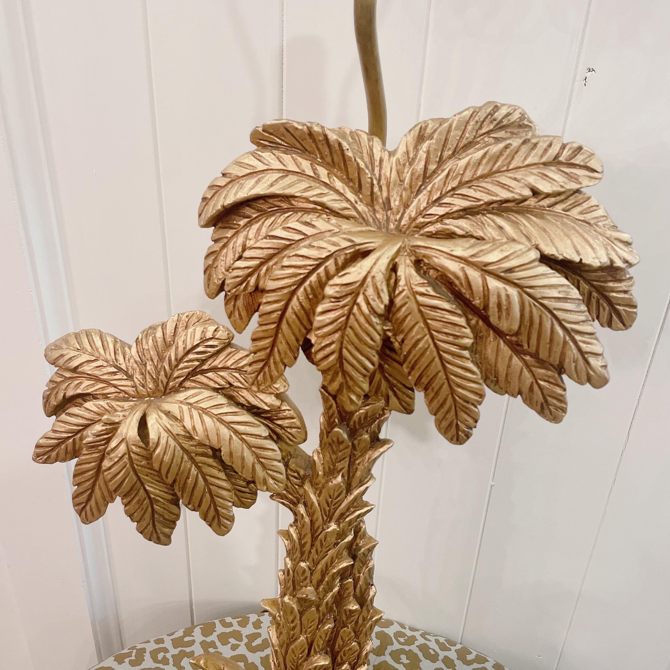 Mitte des 20. Jahrhunderts Hollywood Regency Gold Palmenbaum Palmenblatt Tischlampe im Zustand „Gut“ im Angebot in Cookeville, TN