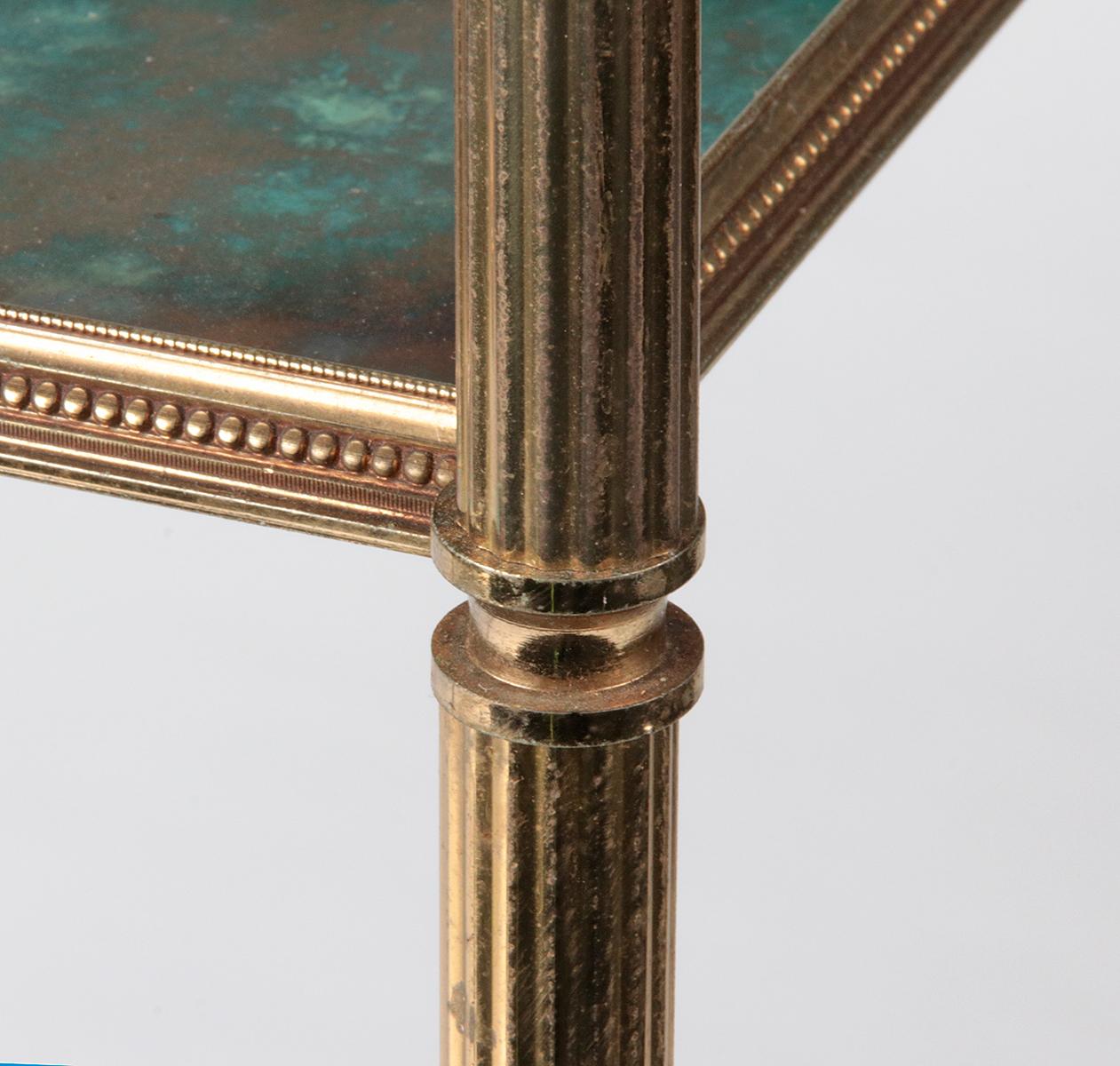 Mid-20th Century Hollywood Regency Sidetable 11