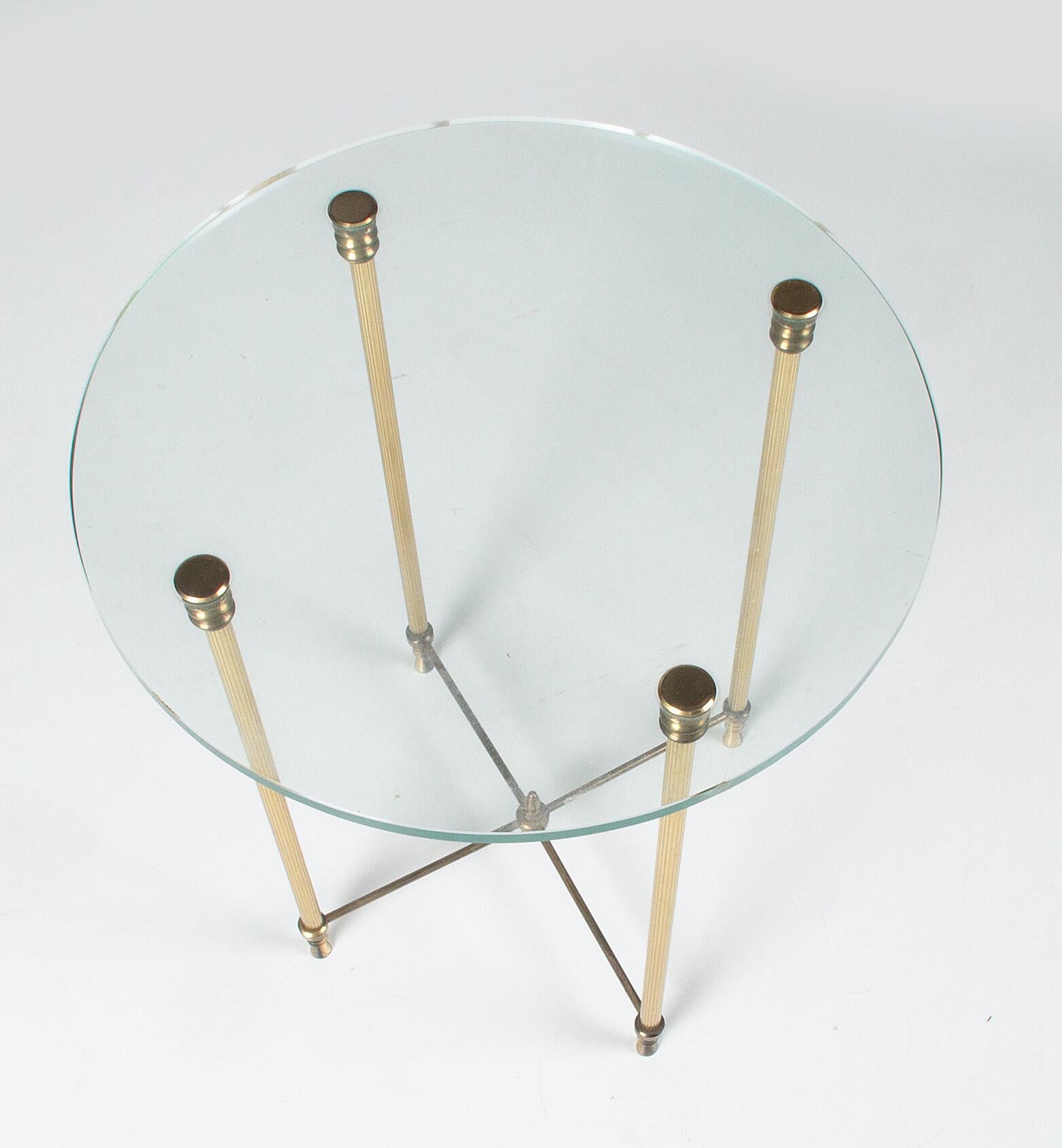 Mid-20th Century Hollywood Regency Sidetable, Glass and Copper In Good Condition In Casteren, Noord-Brabant