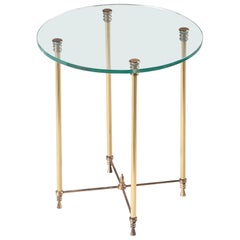 Table d'appoint Hollywood Regency du milieu du 20e siècle:: verre et cuivre