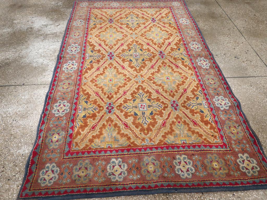 Cotone Tappeto Agra in cotone indiano della metà del XX secolo in vendita