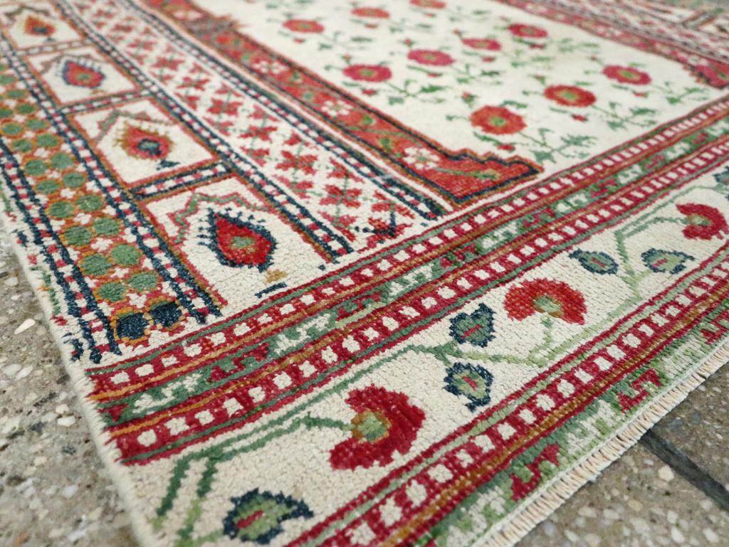 Alfombra Agra de algodón indio de mediados del siglo XX en venta 1