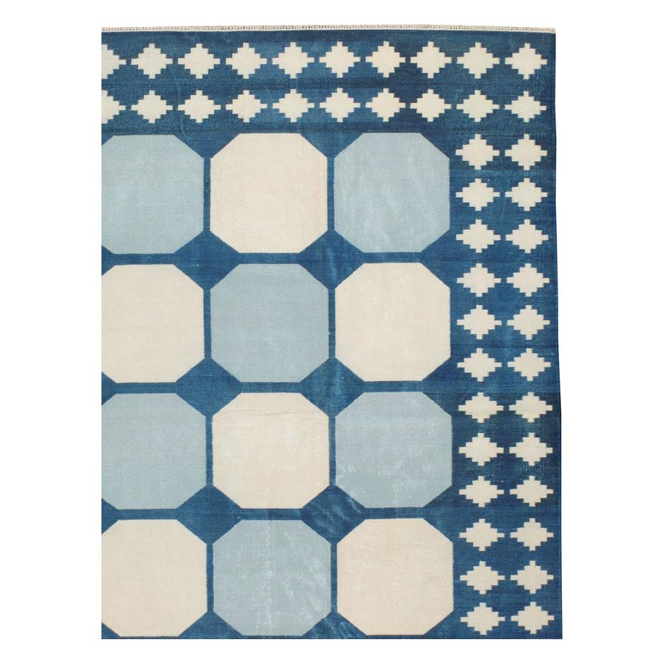 Modern Mid-20th Century Indian Flat-Weave Dhurrie Room Size Carpet in Blue and White