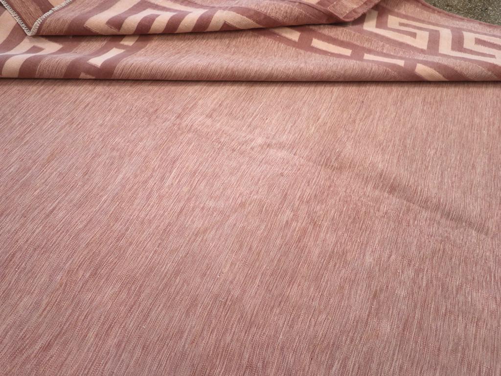 Cotone Tappeto indiano a tessitura piatta Dhurrie della metà del 20° secolo in vendita