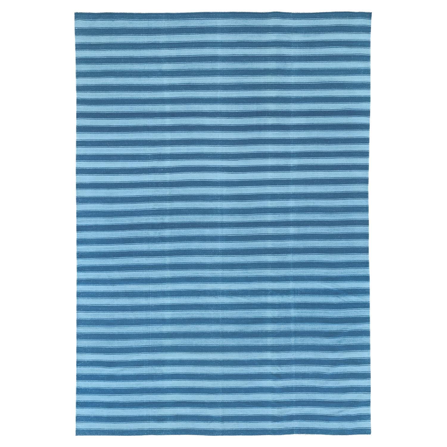 Mid-20th Century Indian Flatweave Dhurrie Room Size Carpet