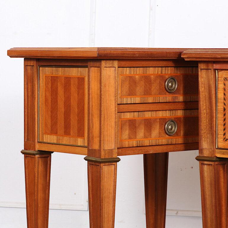 Inlay Mid-20th Century Inlaid Italian Nightstands Side Tables