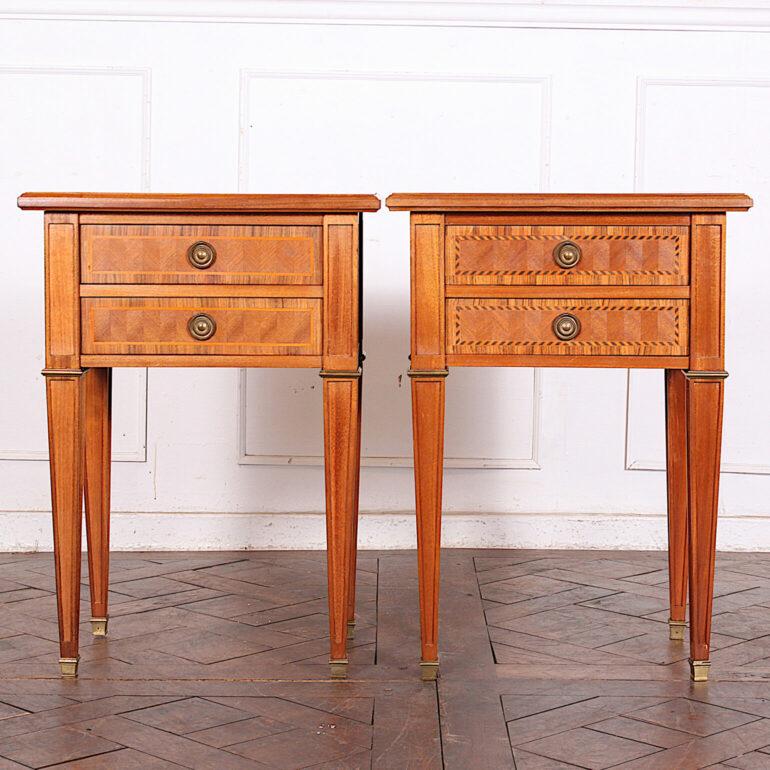 Mid-20th Century Inlaid Italian Nightstands Side Tables In Good Condition In Vancouver, British Columbia