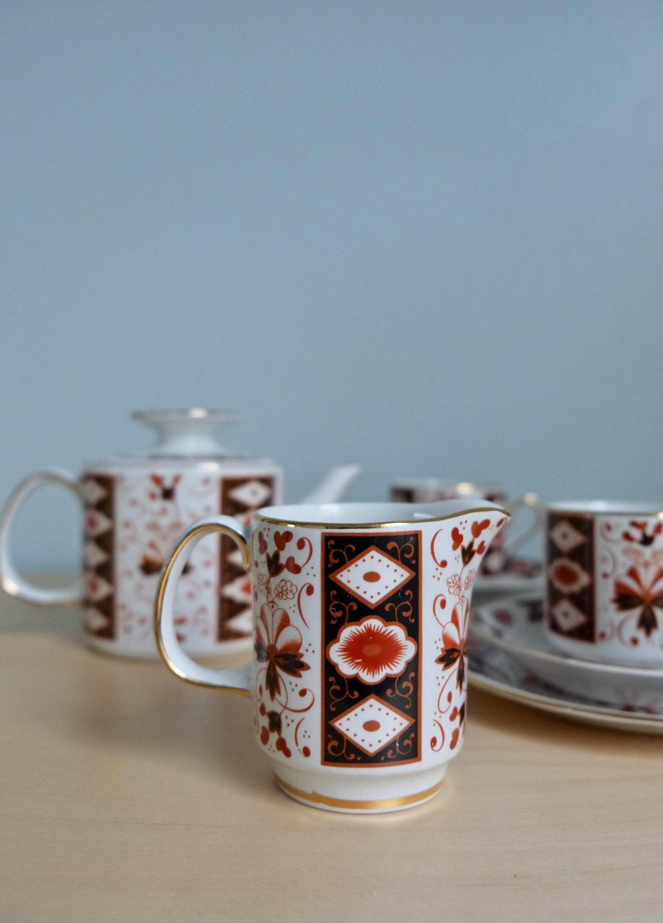 Mid-Century Modern Mid-20th Century Irish Arklow Pottery Tea Set for Two with Teapot