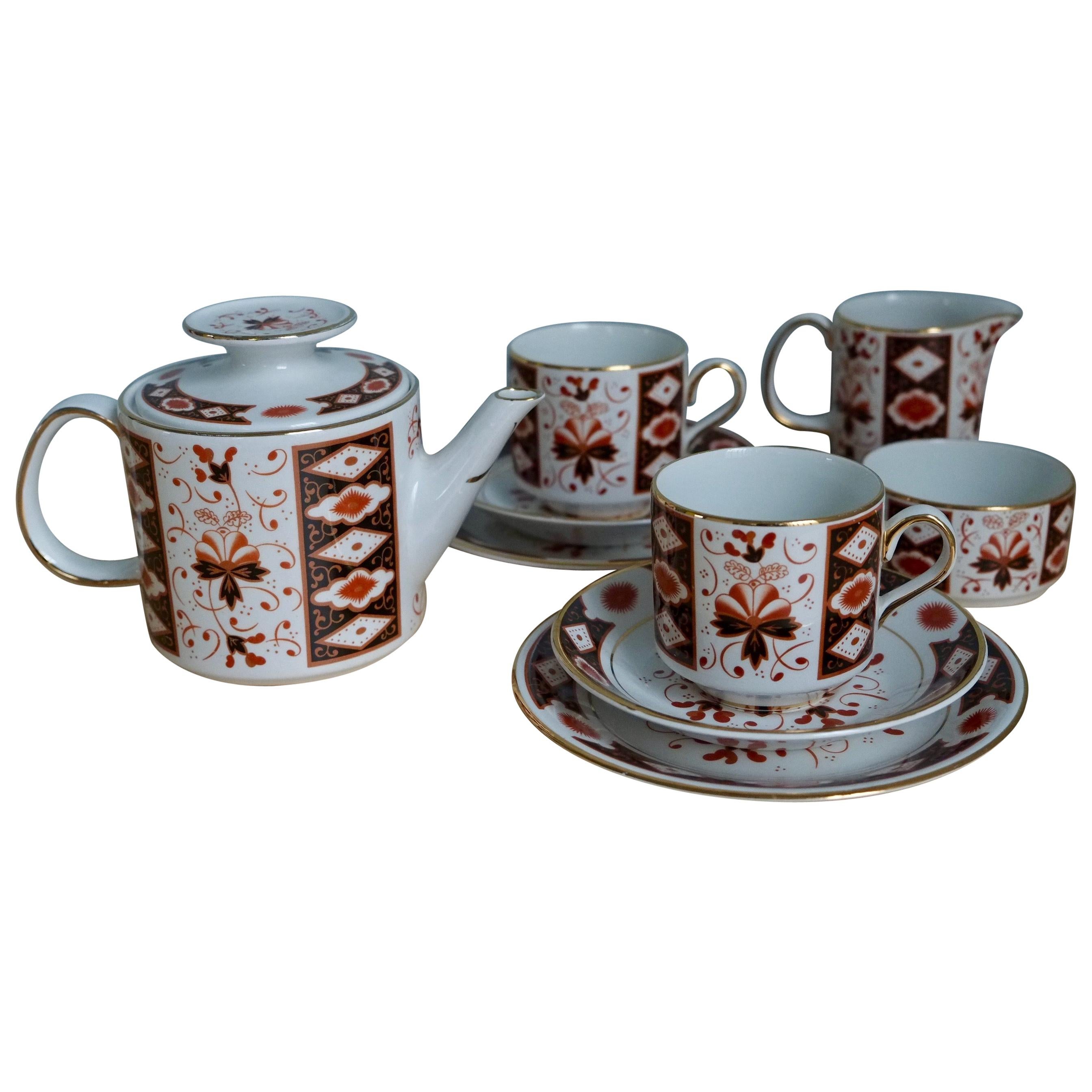 Mid-20th Century Irish Arklow Pottery Tea Set for Two with Teapot