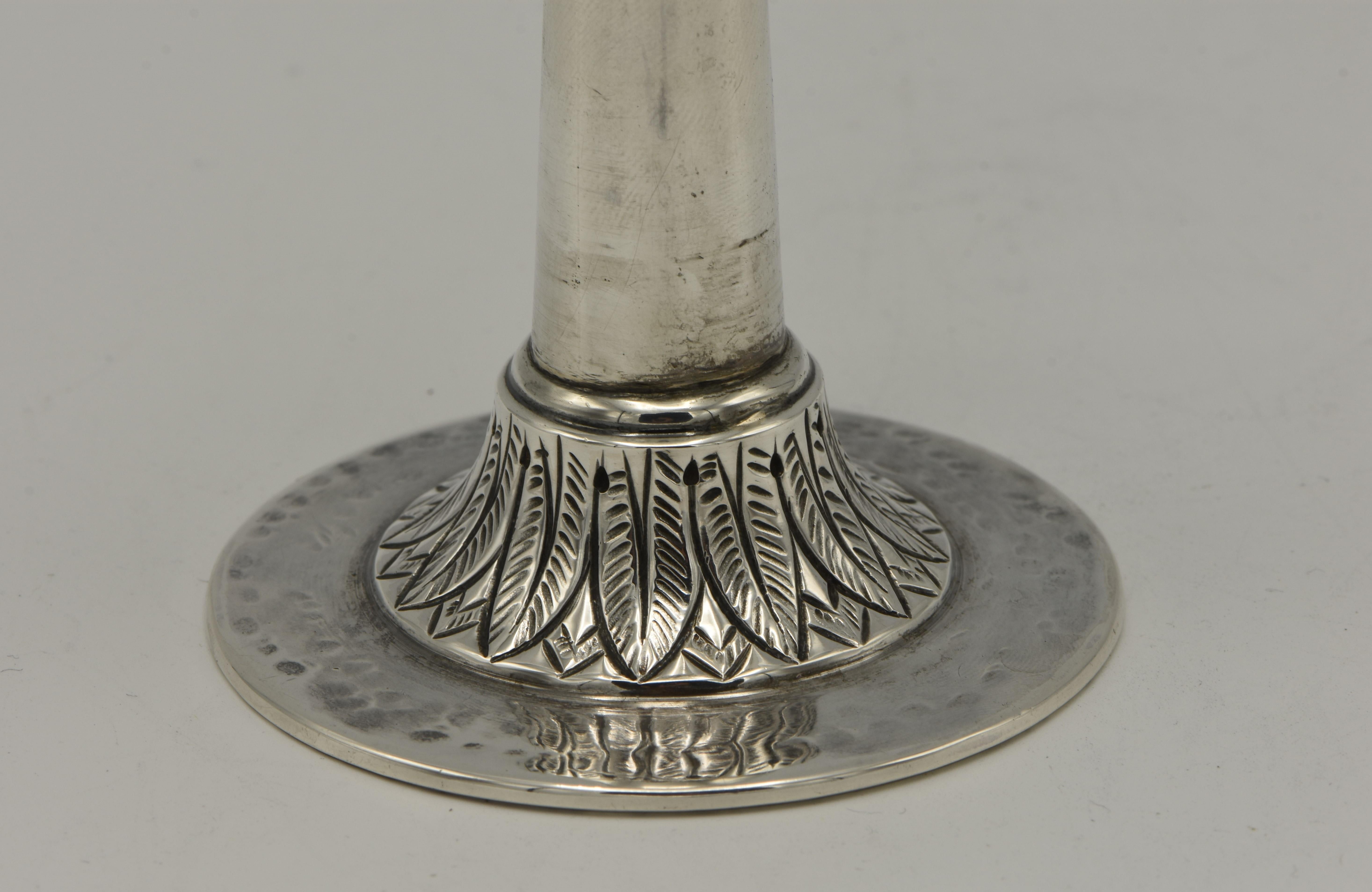 Mid-20th Century Israeli Silver Kiddush Goblet by Moshe Smilovici For Sale 1