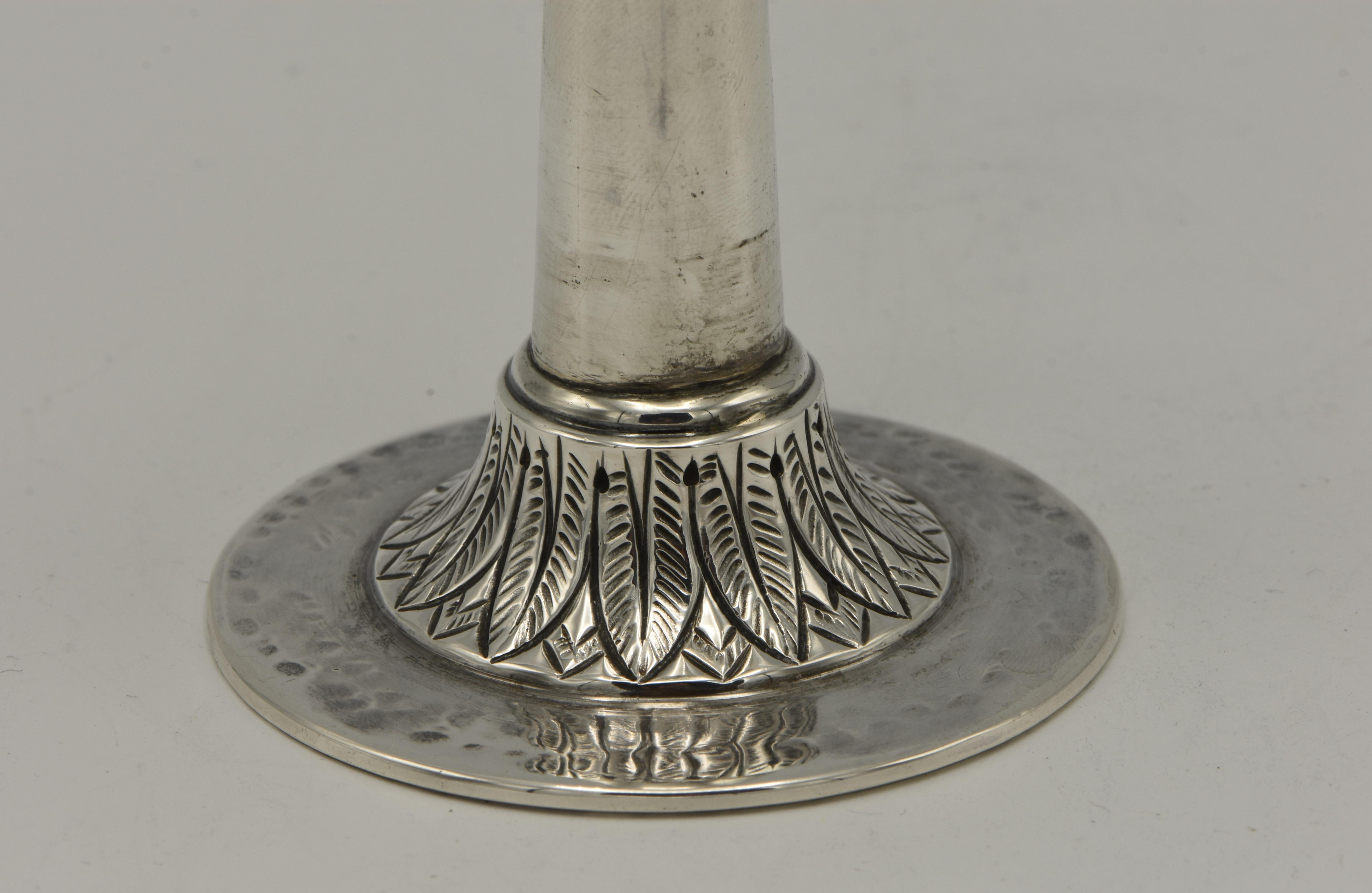 Gobelet Kiddush israélien en argent du milieu du 20e siècle par Moshe Smilovici Bon état - En vente à New York, NY