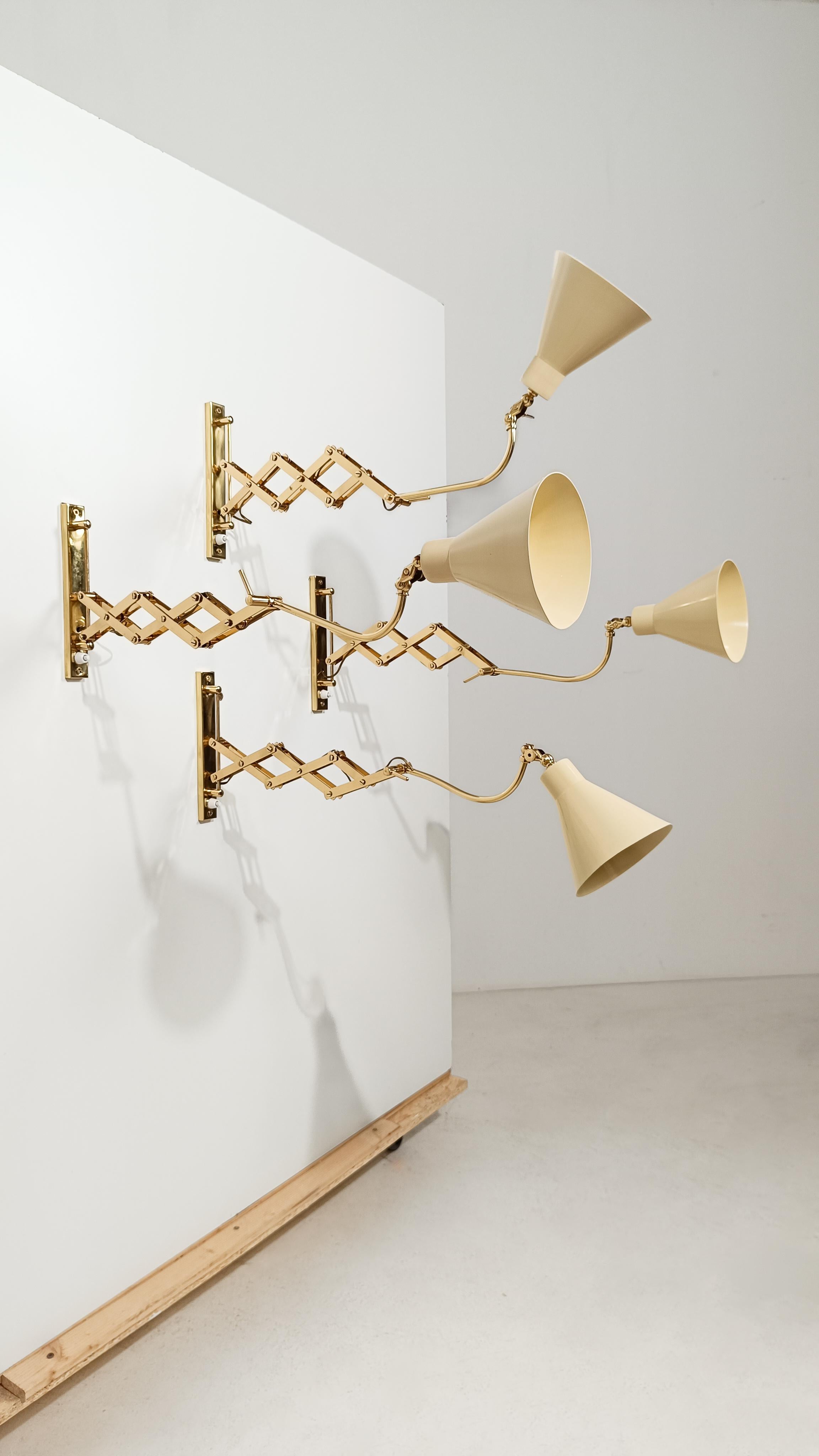 Aluminum Mid 20th Century Italian Adjustable Wall Lights in Brass & Creamy White Metal For Sale
