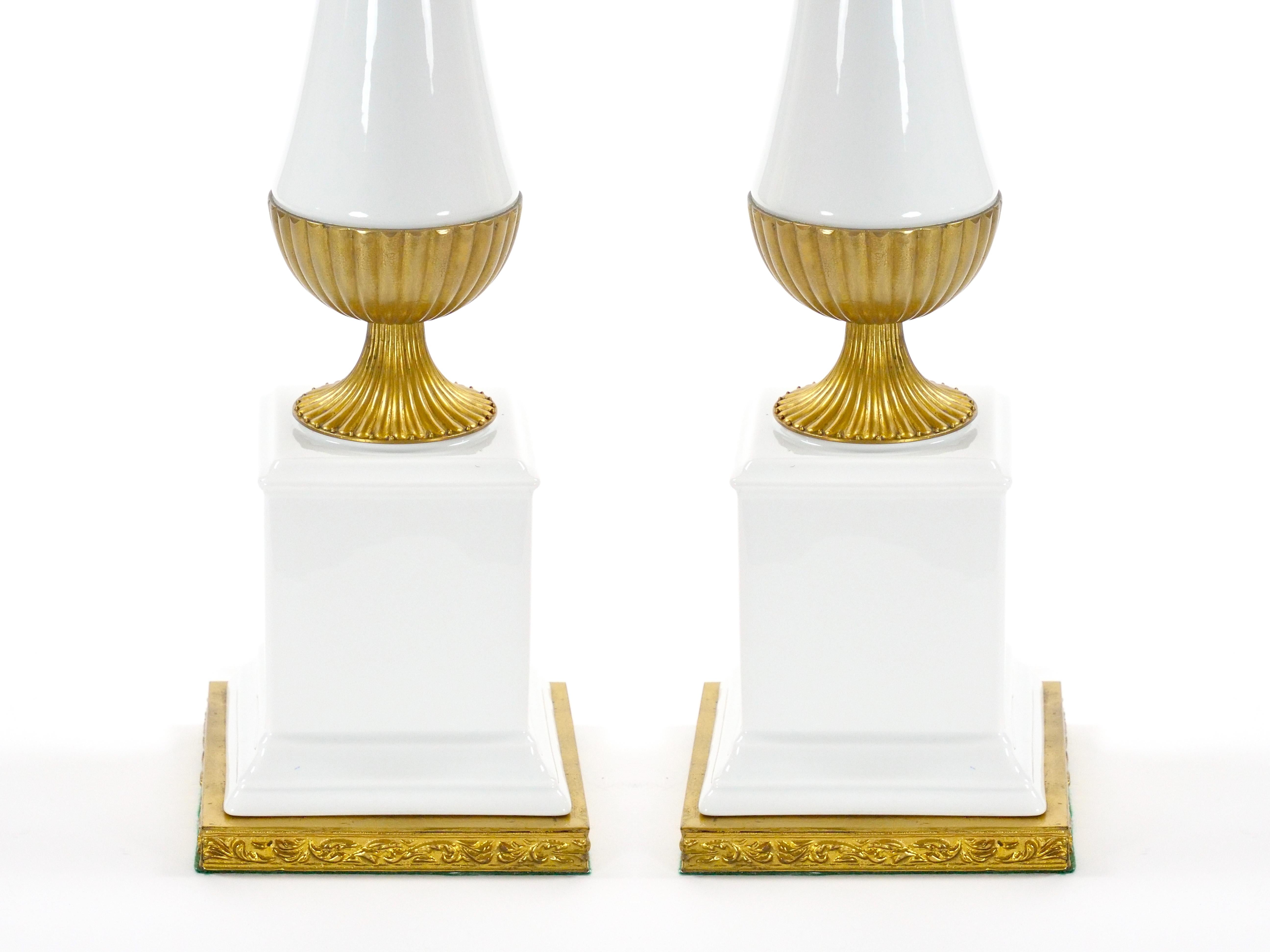 Mid-20th Century Italian Art Deco Porcelain Table Lamps/Gilt Brass Accents For Sale 6