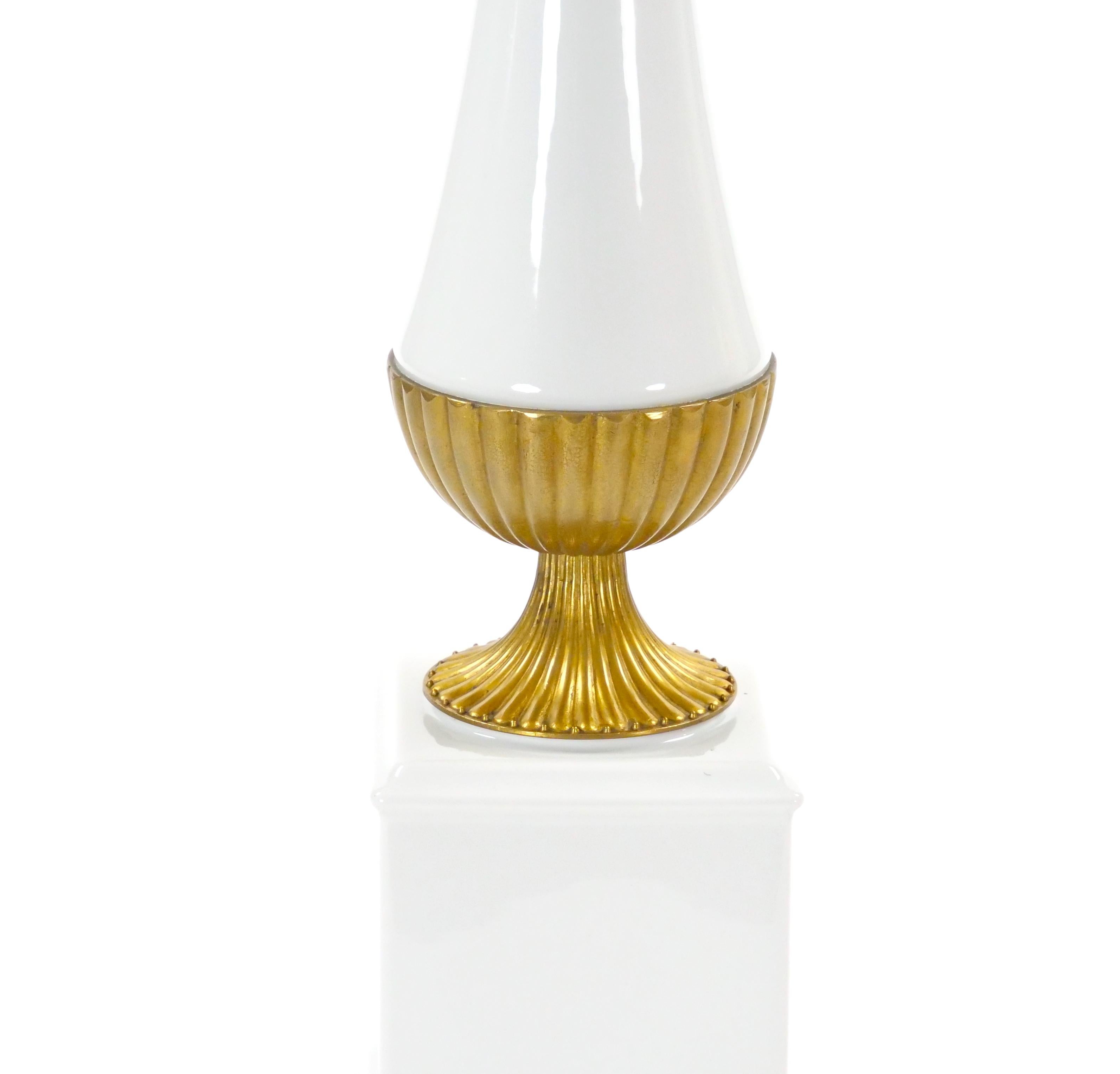 Mid-20th Century Italian Art Deco Porcelain Table Lamps/Gilt Brass Accents For Sale 1