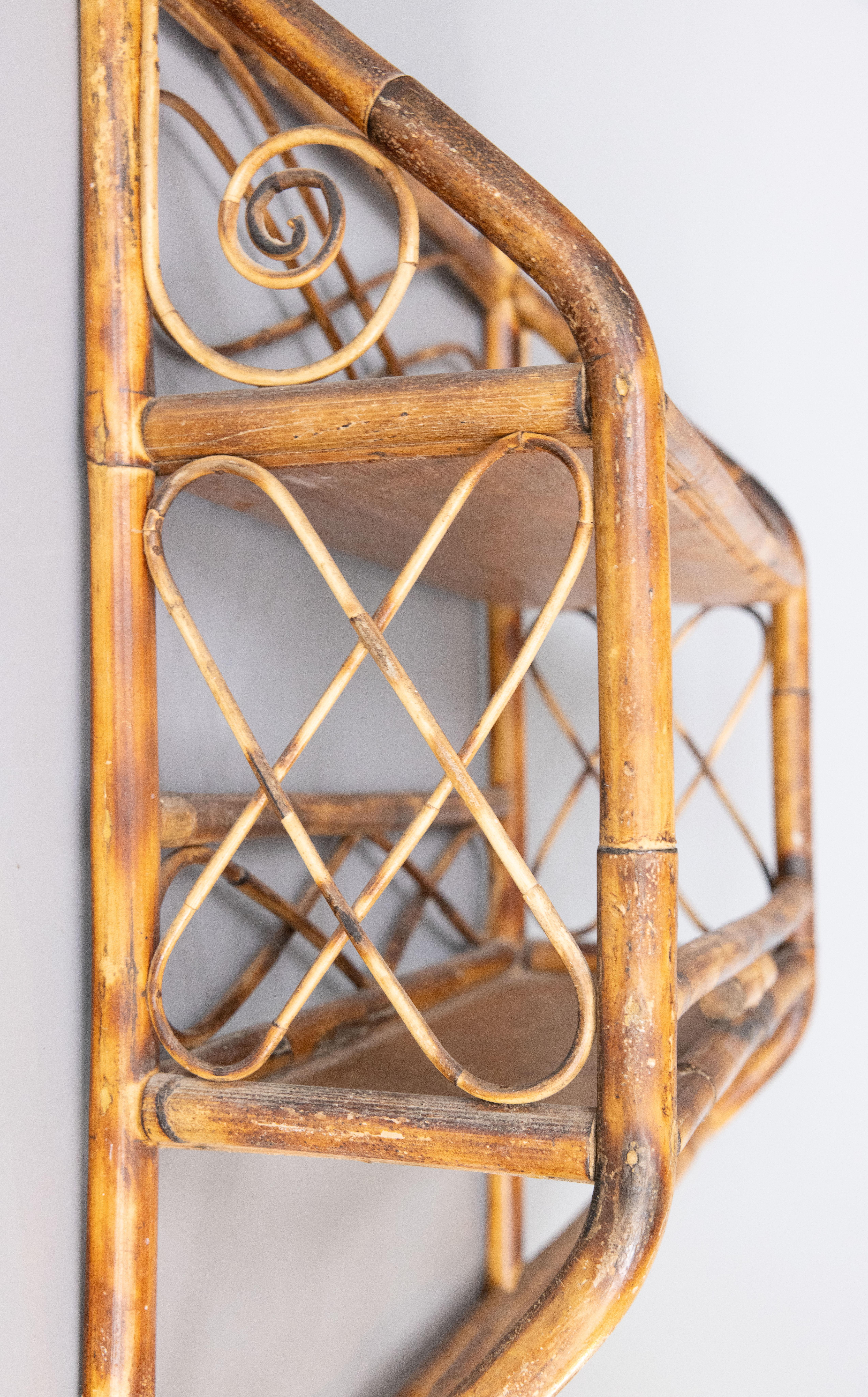Estantería de pared italiana de bambú de mediados del siglo XX en venta 1