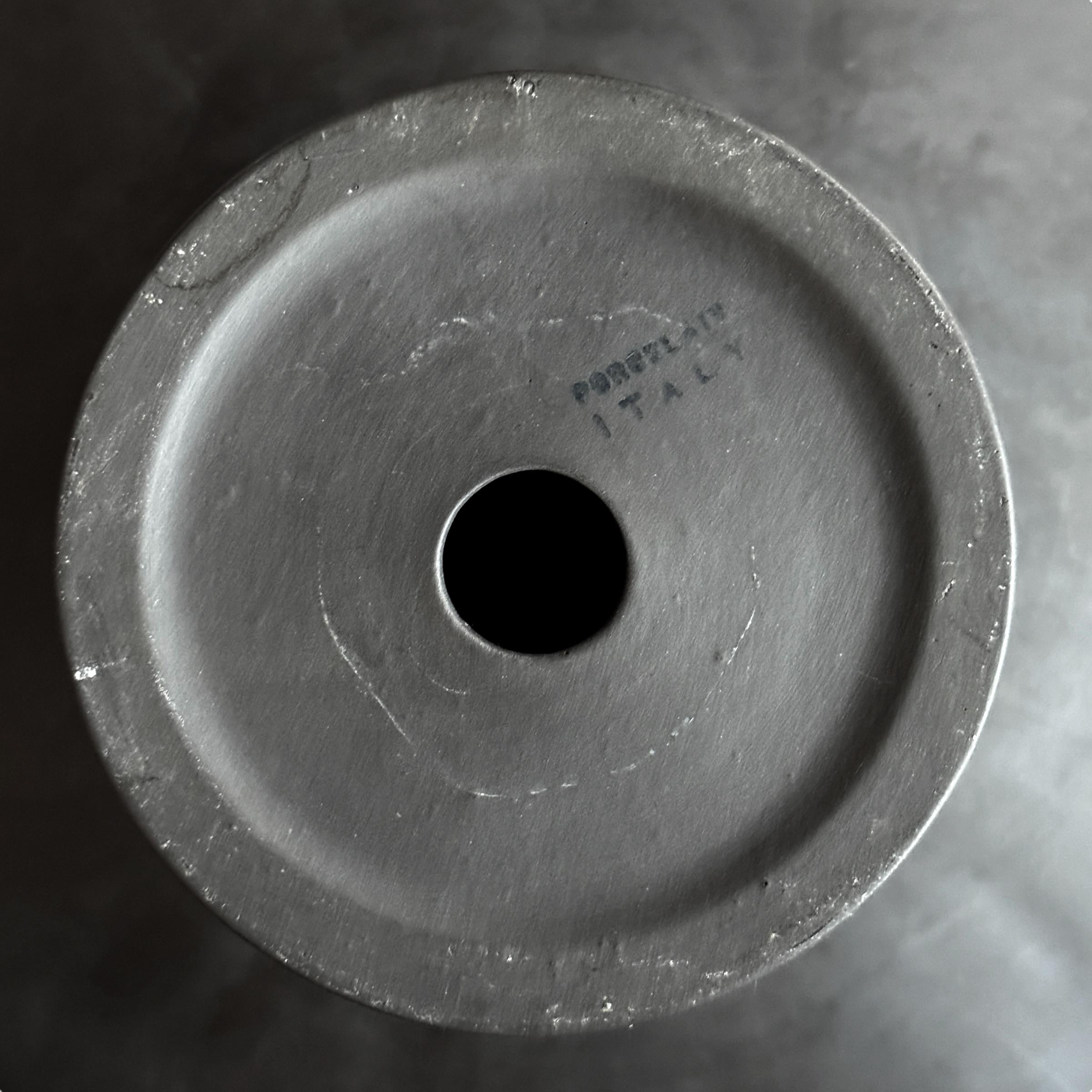 Tazza in basalto italiano della metà del XX secolo in vendita 6