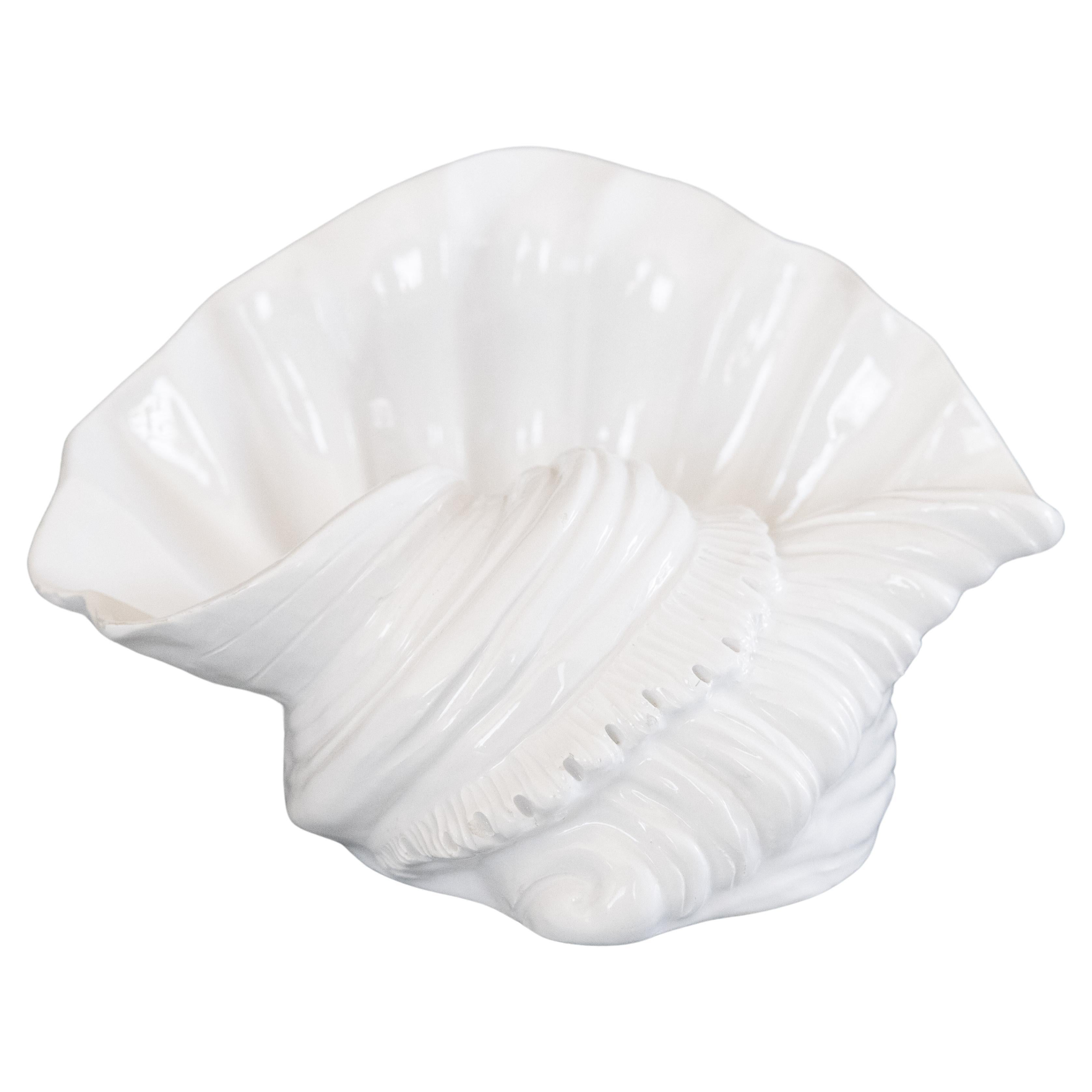 Mid-20th Century Italian Blanc De Chine Ceramic White Seashell Dish For Sale