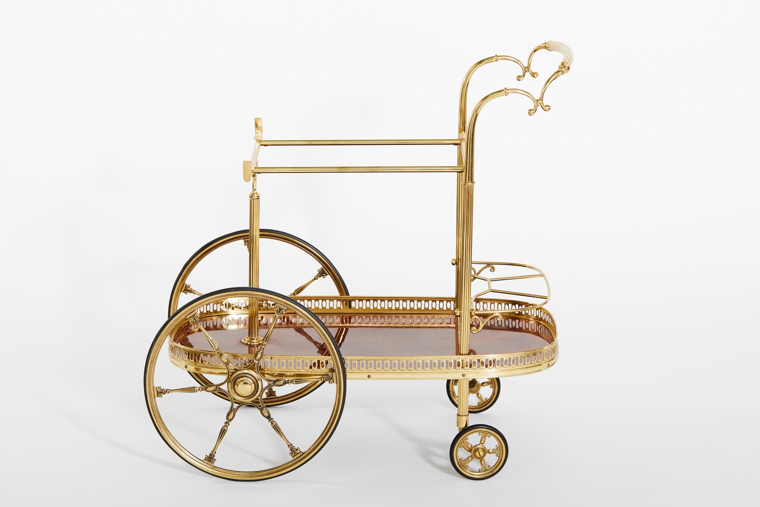 Mid-20th Century Italian Brass / Mahogany Bar Cart In Good Condition In Tarry Town, NY