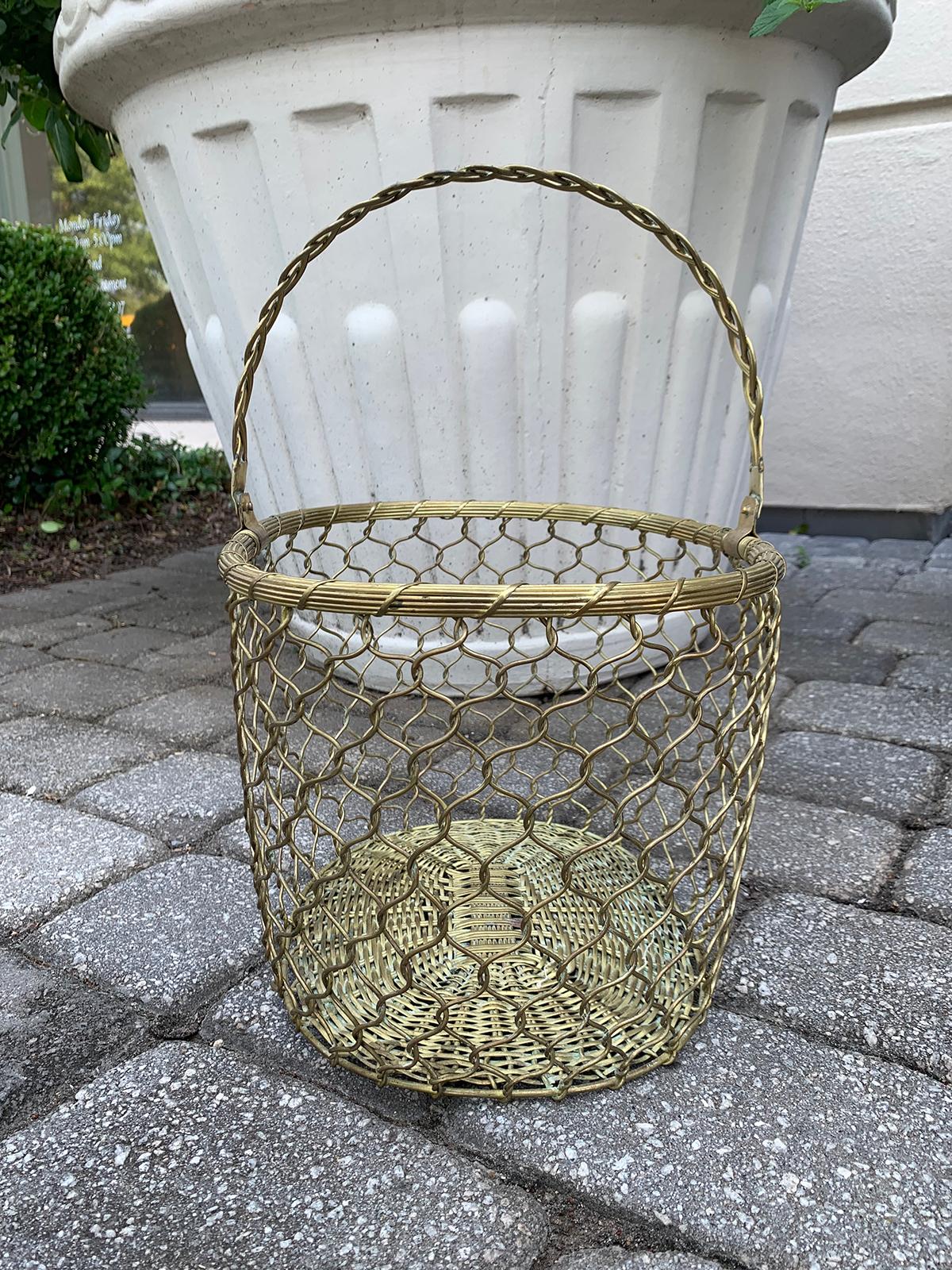 Mid-20th Century Italian Brass Wire Basket with Braided Handle In Good Condition In Atlanta, GA