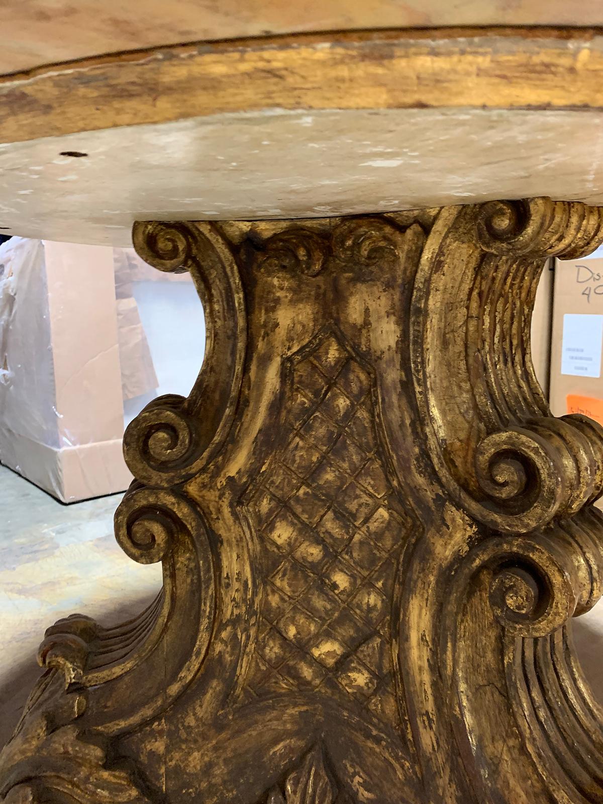 Mid-20th Century Italian Carved Giltwood Pedestal Table with Marble Top 2