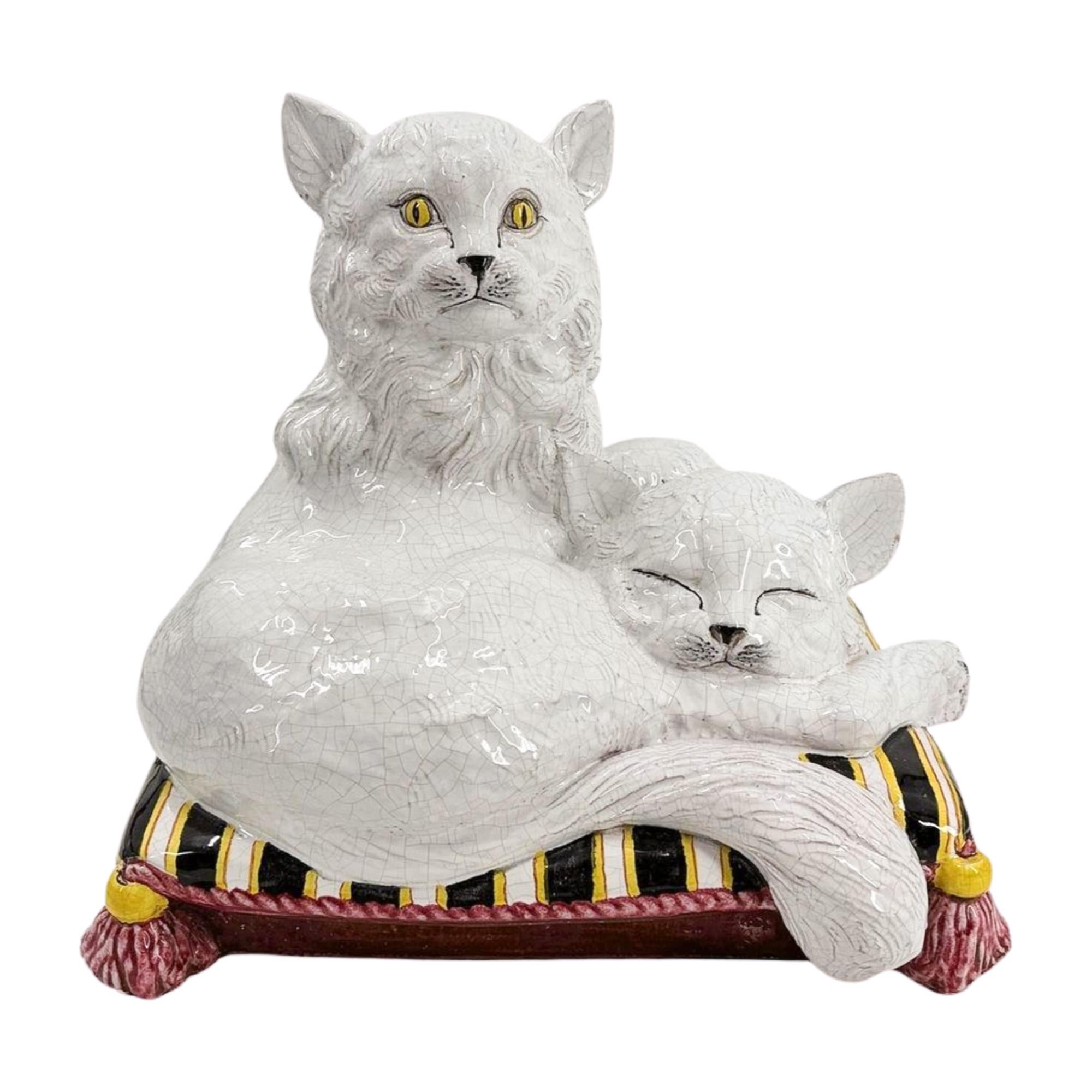 Gatti su cuscino in ceramica Ceccarelli della metà del XX secolo in vendita 3