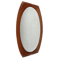 Miroir concave en osier et métal noir, Italie, milieu du 20e siècle, années 60