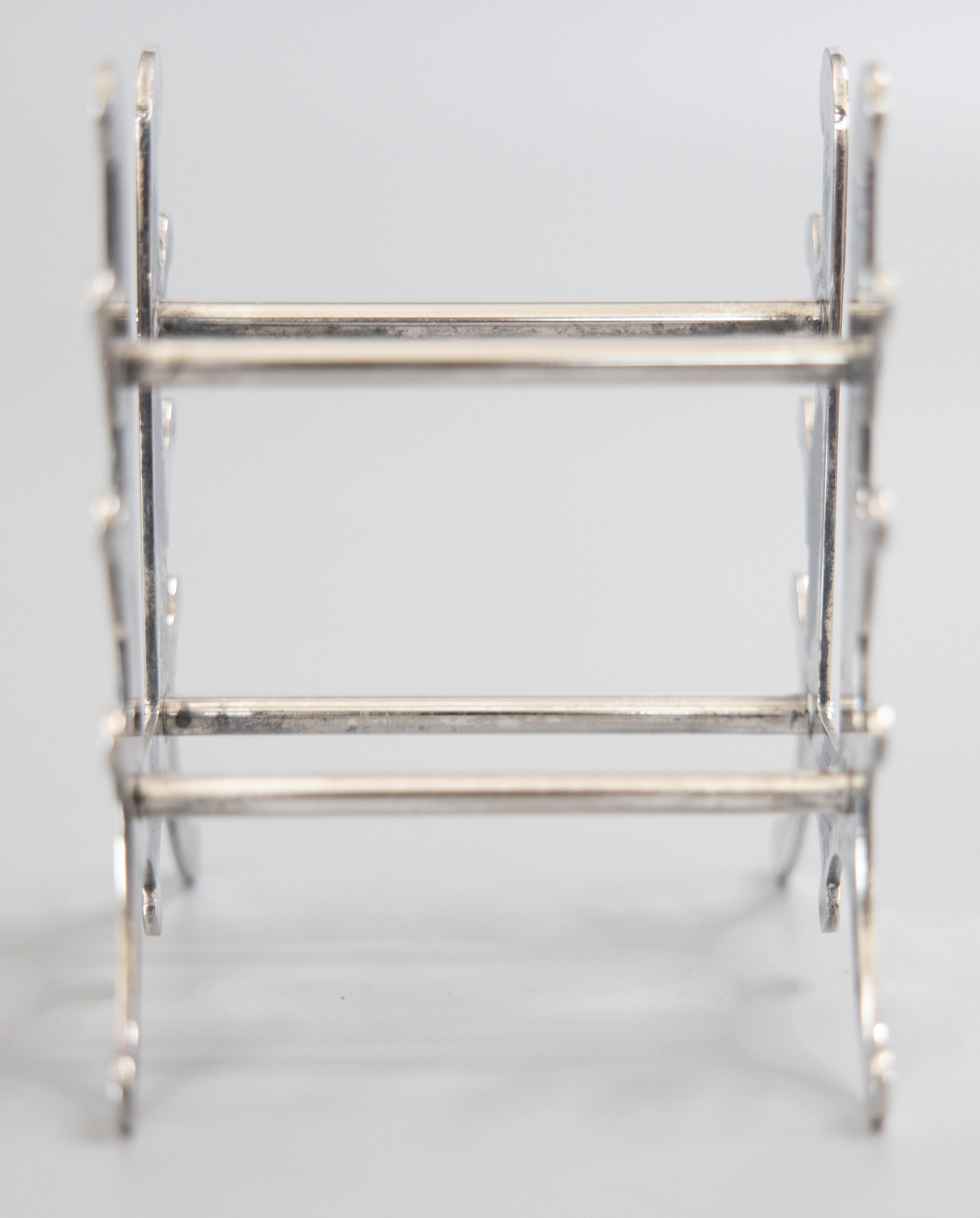 Mid-20th Century Italian El De Uberti Silver Plate Pen Rack Stand In Good Condition For Sale In Pearland, TX