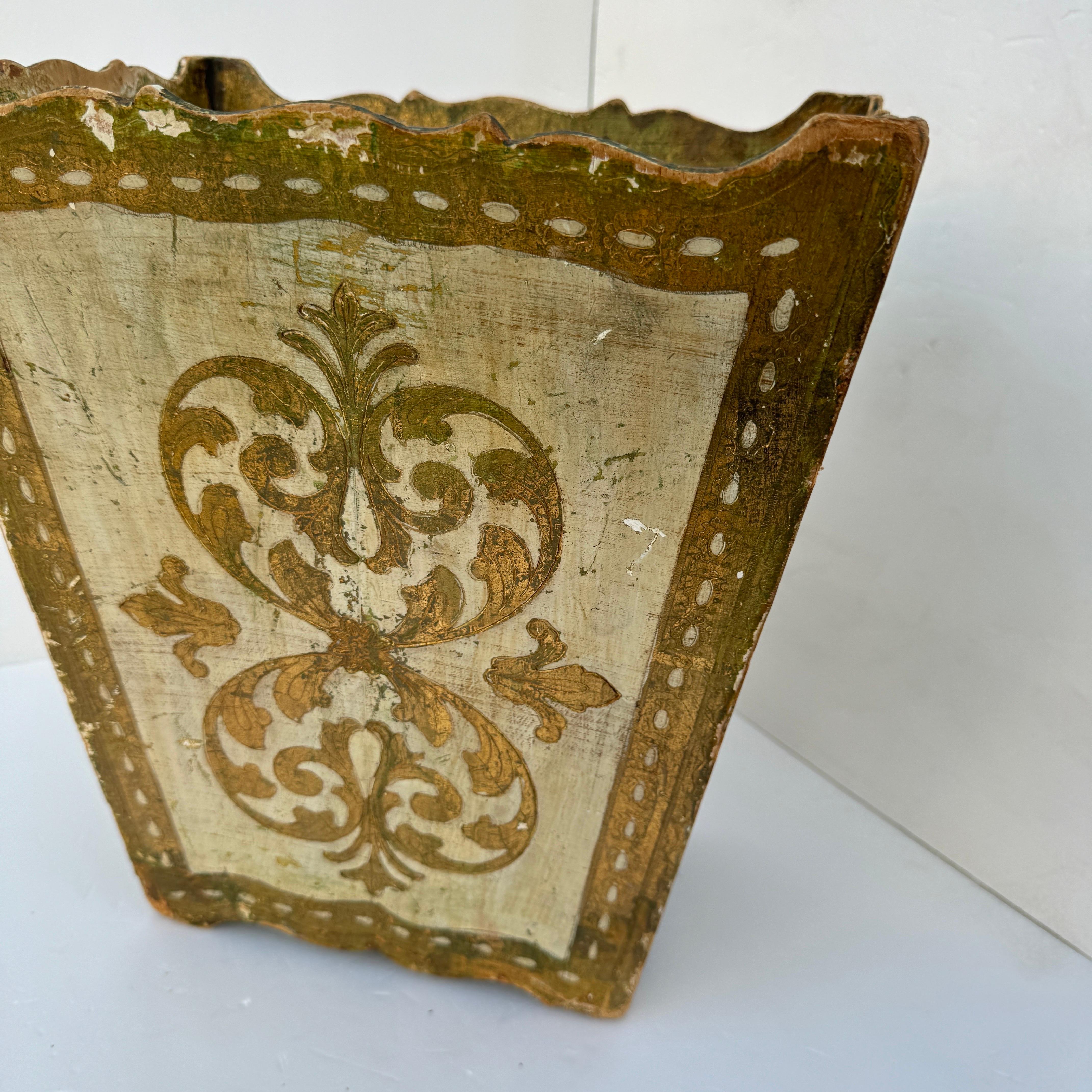Gold Leaf Mid 20th Century Italian Florentine White and Gold Giltwood Wastebasket