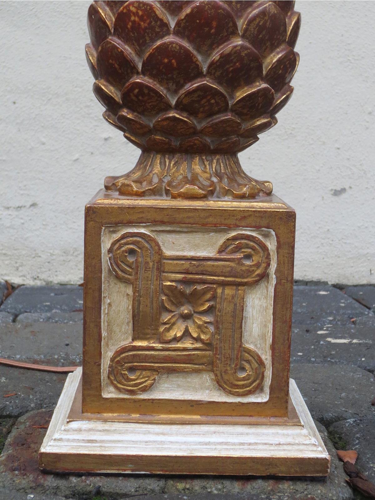 Mid-20th Century Italian Gilded Pineapple Lamp For Sale 9