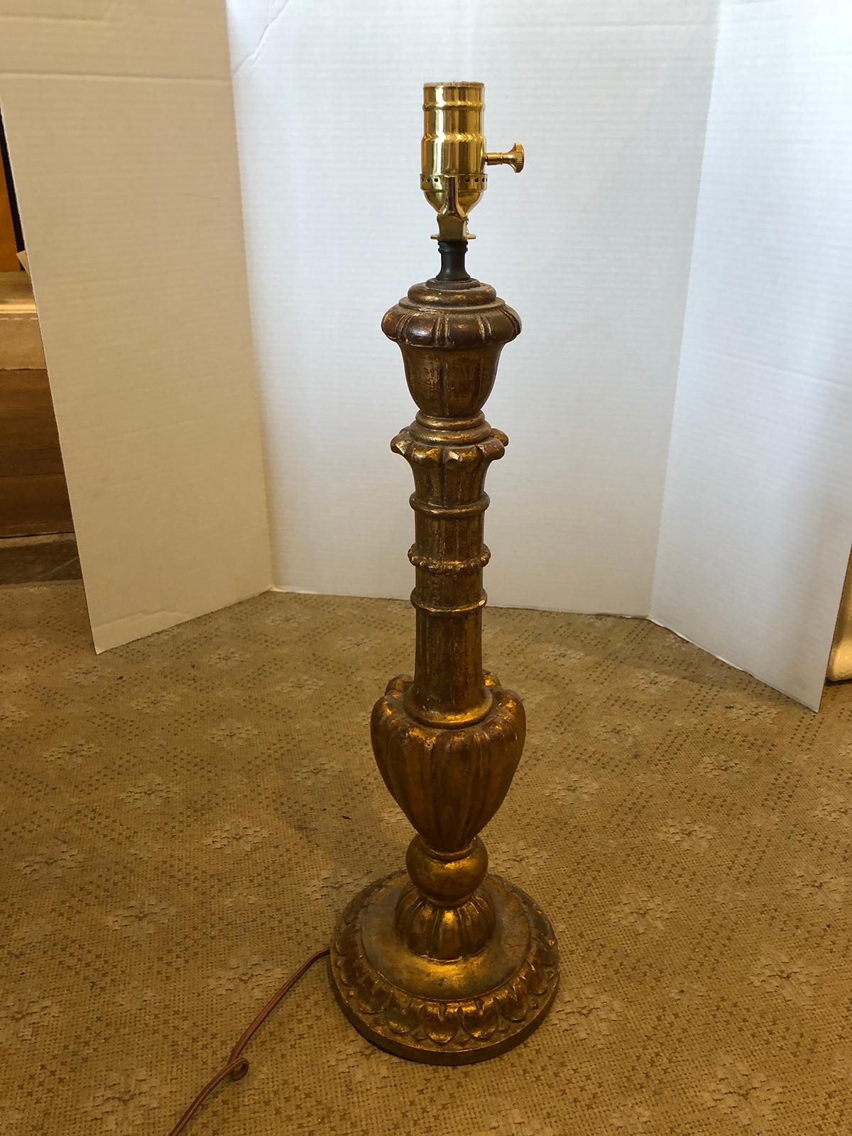 Mid-20th Century Italian Giltwood Lamp For Sale 3