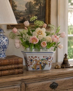 Mid-20th Century Italian Hand-Painted Chinoiserie Flower Frog Tulipiere