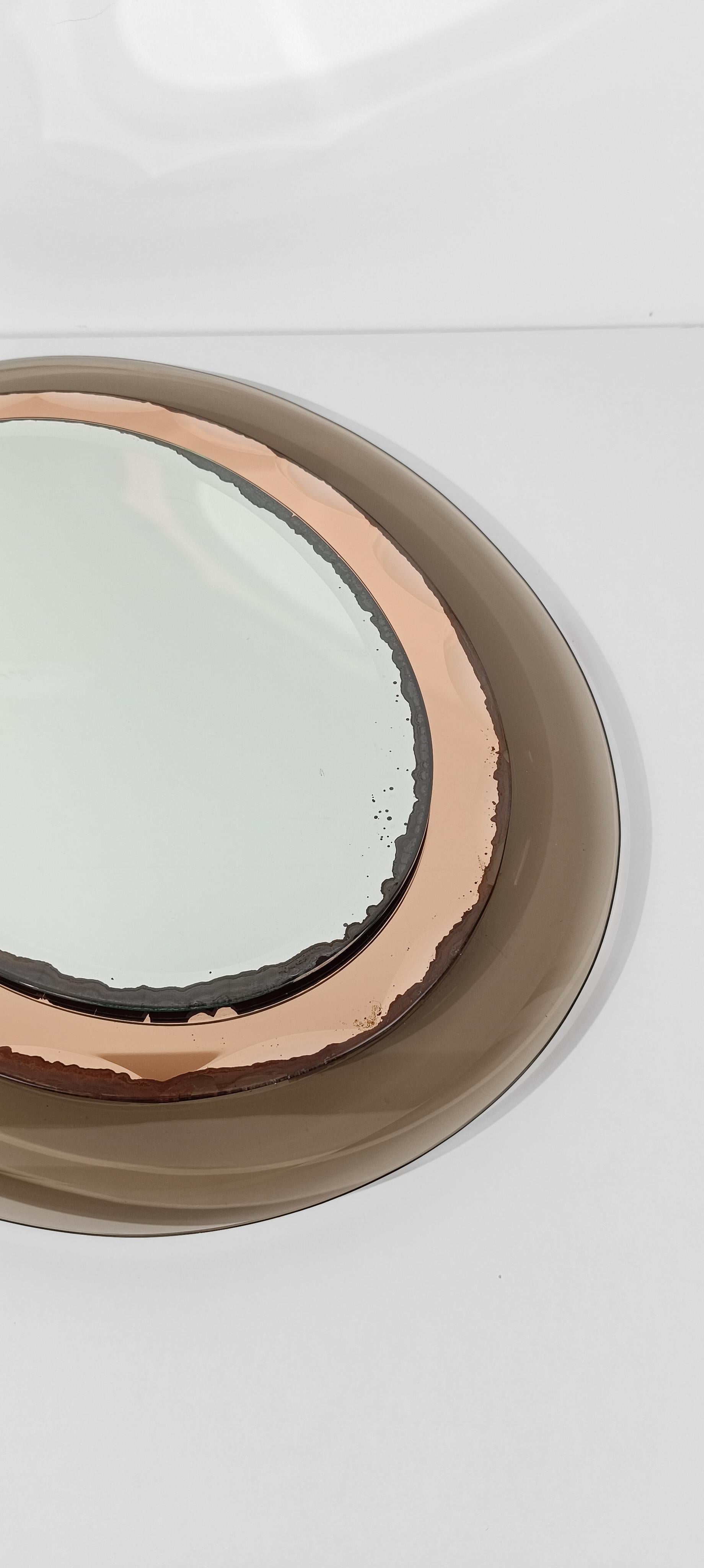 Mid-20th Century Italian in Smoked and Pink Bevelled Mirror By Cristal Arte, 50s For Sale 4