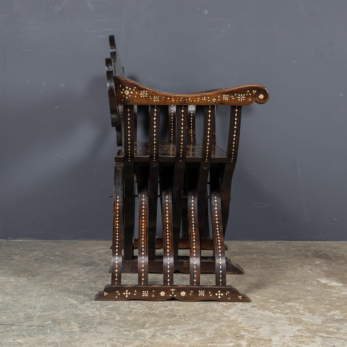 Mid 20th Century Italian Inlaid Hardwood Savonarola Chair For Sale 1