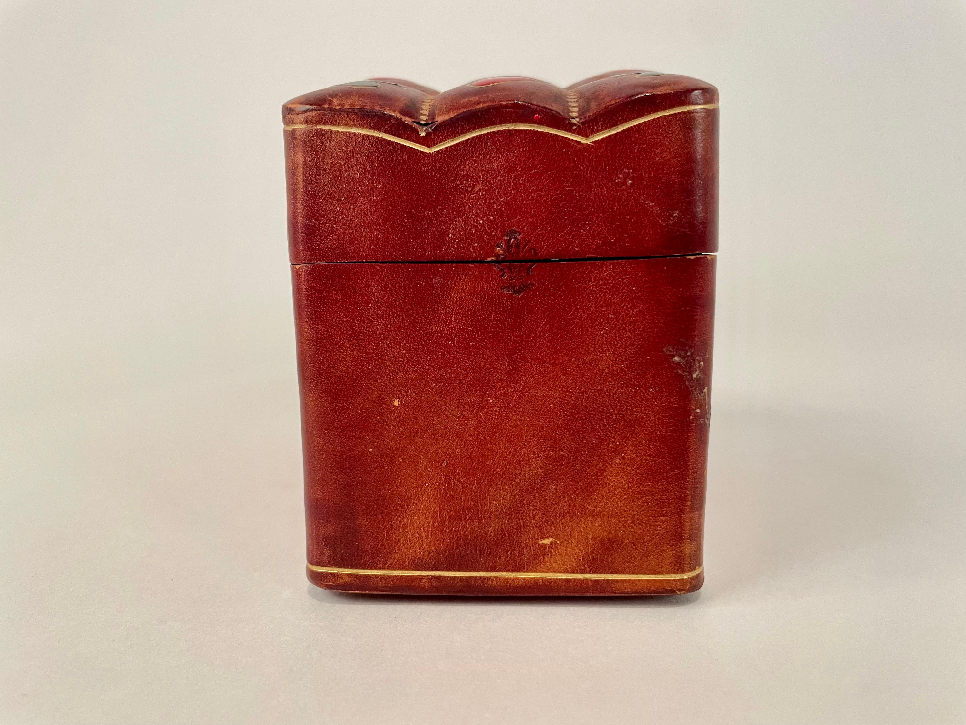 Mid-20th Century Italian Leather Playing Card Case For Sale 4